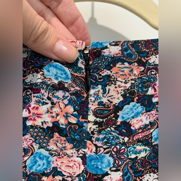 J. Crew Midi Floral Dress - Size 4 - Picture 8 of 10